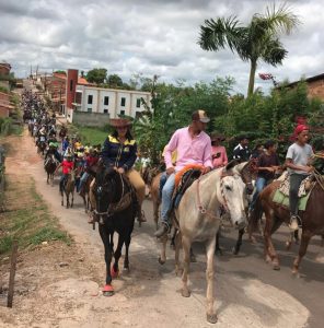 Cavalgada tradicional do povoado Boa Esperança teve participação significativa da vereadora Cleudimar Soares