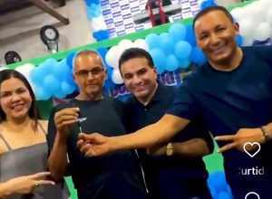 Josimar Maranhãozinho participa de celebração no povoado Bom Jesus a convite da deputada Solange Almeida