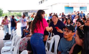 Detinha e Aldir Júnior participam de entregas que marcam aniversário de Presidente Juscelino