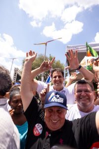 Orleans Brandão arrasta multidão em Pastos Bons e afirma: “O grito do Sertão vai ecoar por todo o Maranhão”