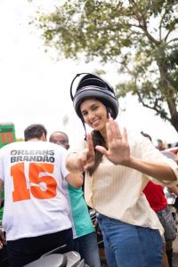 Orleans Brandão anuncia isenção de IPVA para motoristas de aplicativo e mototaxistas durante ato com a categoria