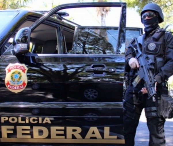 PF faz operação contra desvio de verbas de equipamentos de proteção à Covid-19 em São Luís