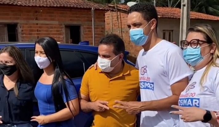 Deputado Josimar Maranhãozinho entrega ambulância para a população de Presidente Juscelino