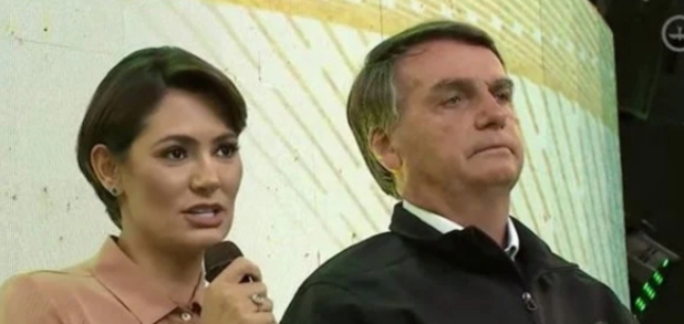 Michelle Bolsonaro diz que Planalto, antes do marido chegar, era ‘consagrado a demônios’