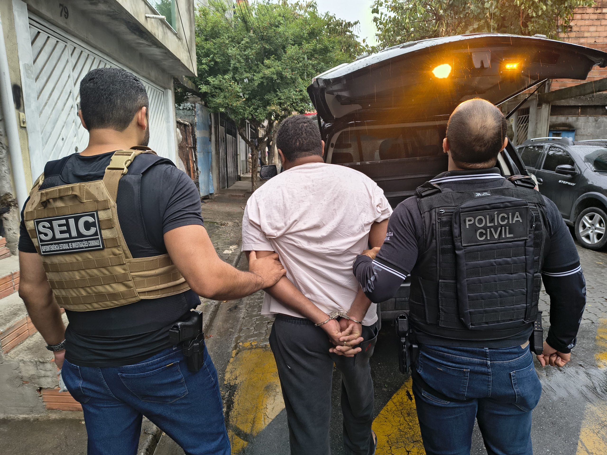 47459b76-03c5-4d3c-b163-ca7b5ee8917b