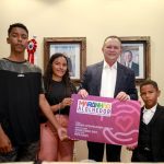 8bf76f19-d606-4bfa-8e6e-e392fee9dfd0